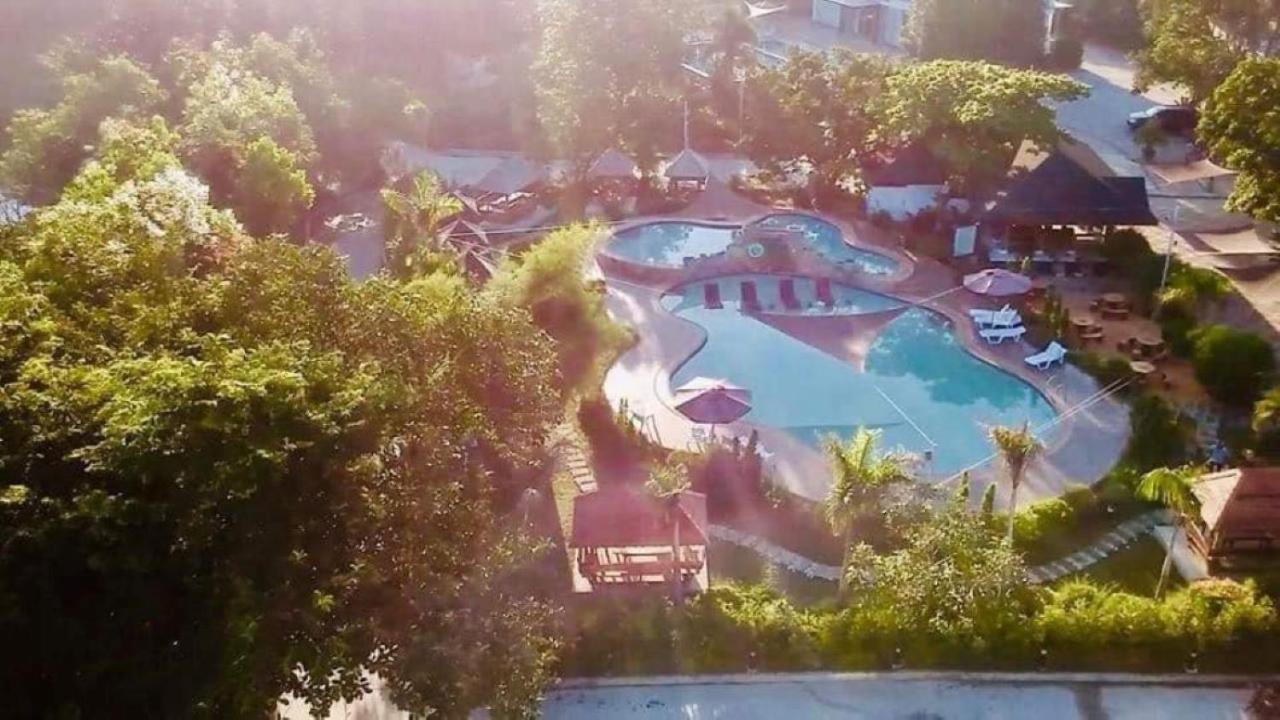 Floating Sanctuary Resort Powered By Cocotel Bulacan 외부 사진